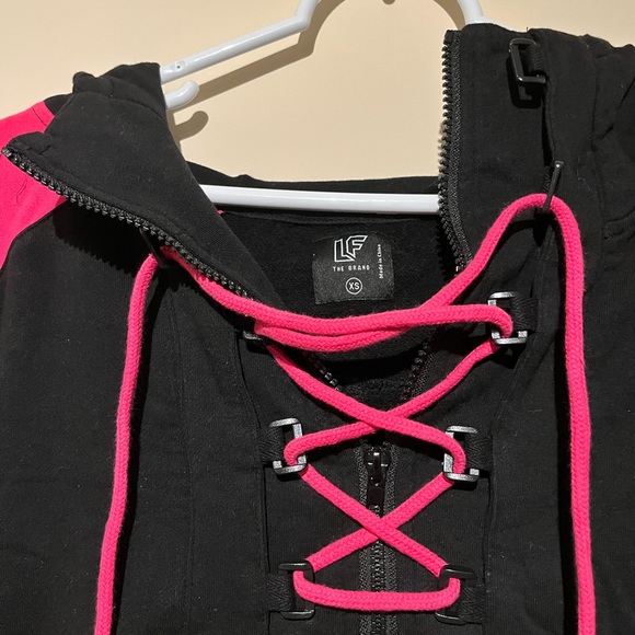 LF THE BRAND Black and Pink Sweatshirt - Picture 2 of 3